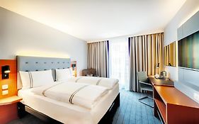 AZIMUT Hotel Frankfurt